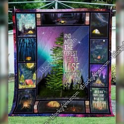 Into The Forest I Go, Camping Quilt Geembi™
