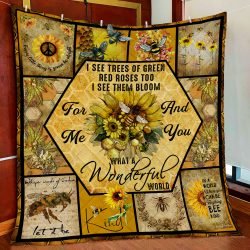 Bee. What A Wonderful World Quilt Blanket Geembi™