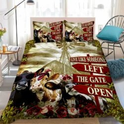 Live Like Someone Left The Gate Open Cow Heifer Quilt Bedding Set Geembi™
