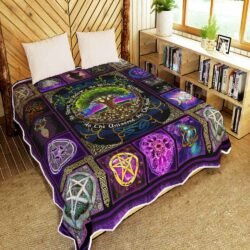 Wiccan Pagan Witch Tree of Life. As Above, So Below Quilt Blanket Geembi™
