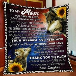 Daughter To My Mom. Wolf Quilt Blanket Geembi™
