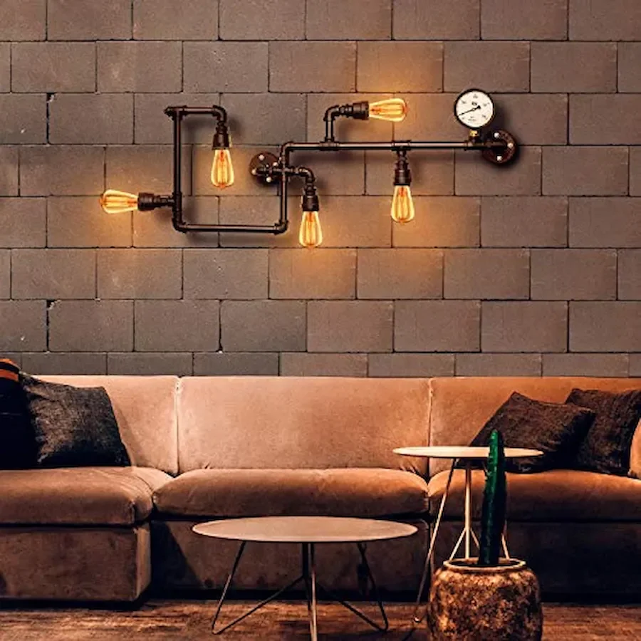 Wall light from pipes