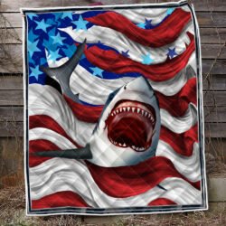 Amazing Shark And American Flag Ocean Quilt Blanket BNT452Q